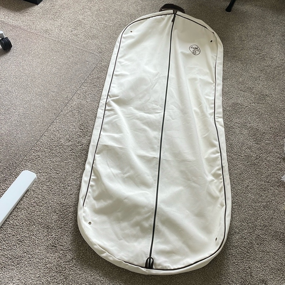 Hermes coat / clothing protector, dust bag